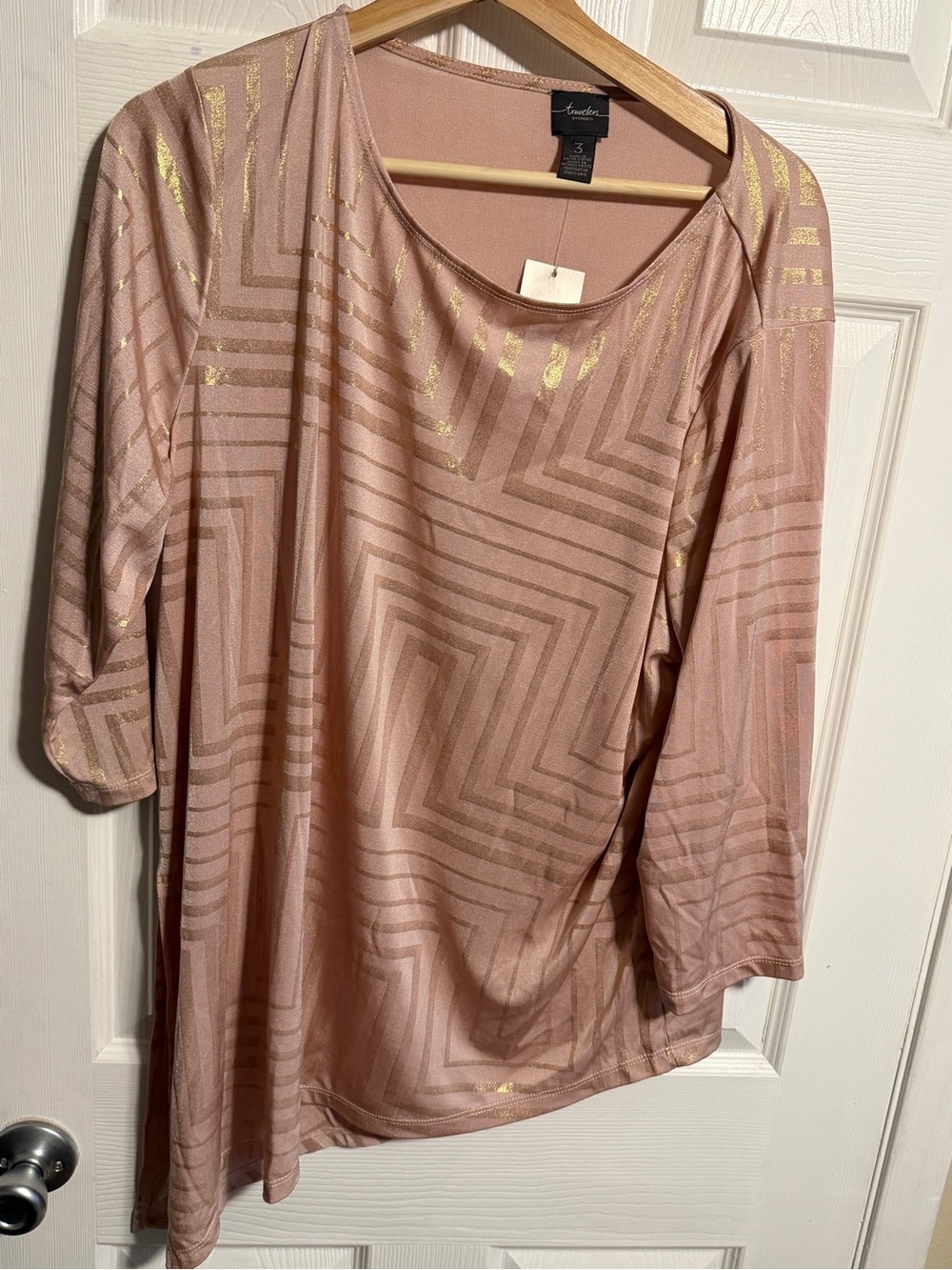Chico’s Travelers pink/ gold blouse NWT size 3